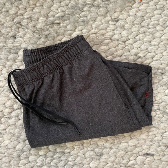 Rhone Shorts - Picture 5 of 5